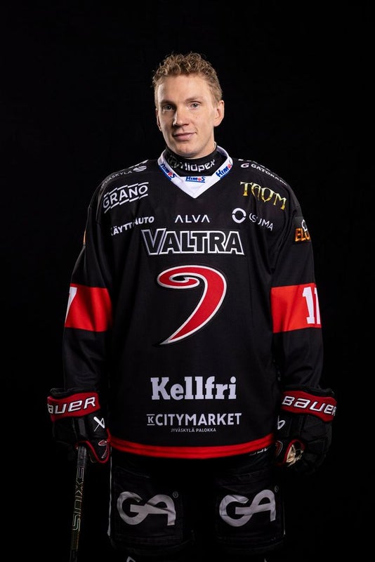 Game Worn -paita 25-26,  Otto M&auml;kinen # 17