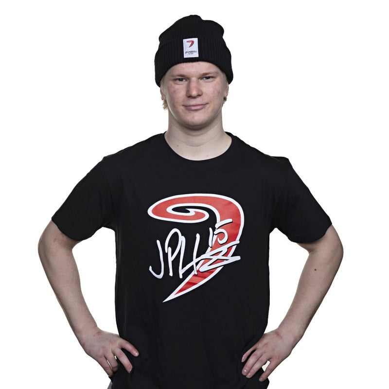 J-P Hyt&ouml;nen T-paita logolla