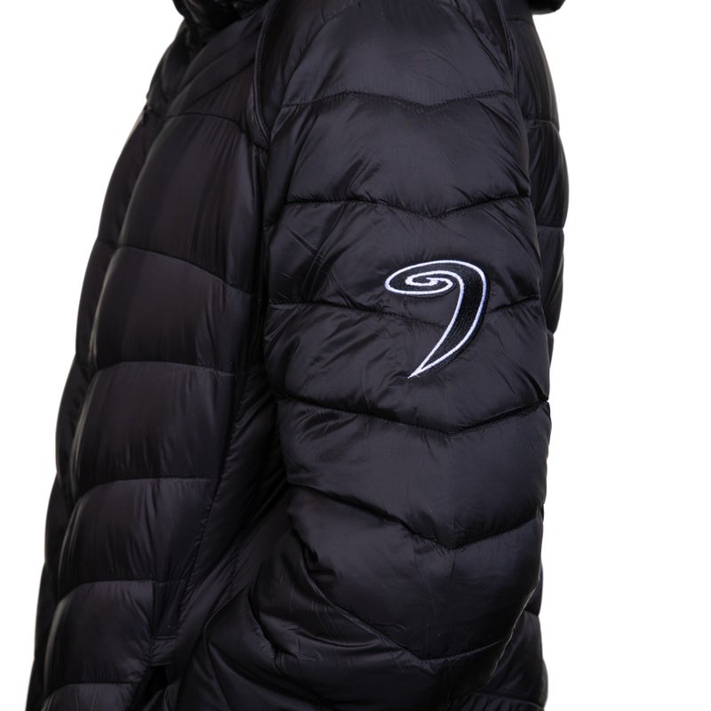 JYP miesten kevyttoppatakki musta/valkoisella logolla